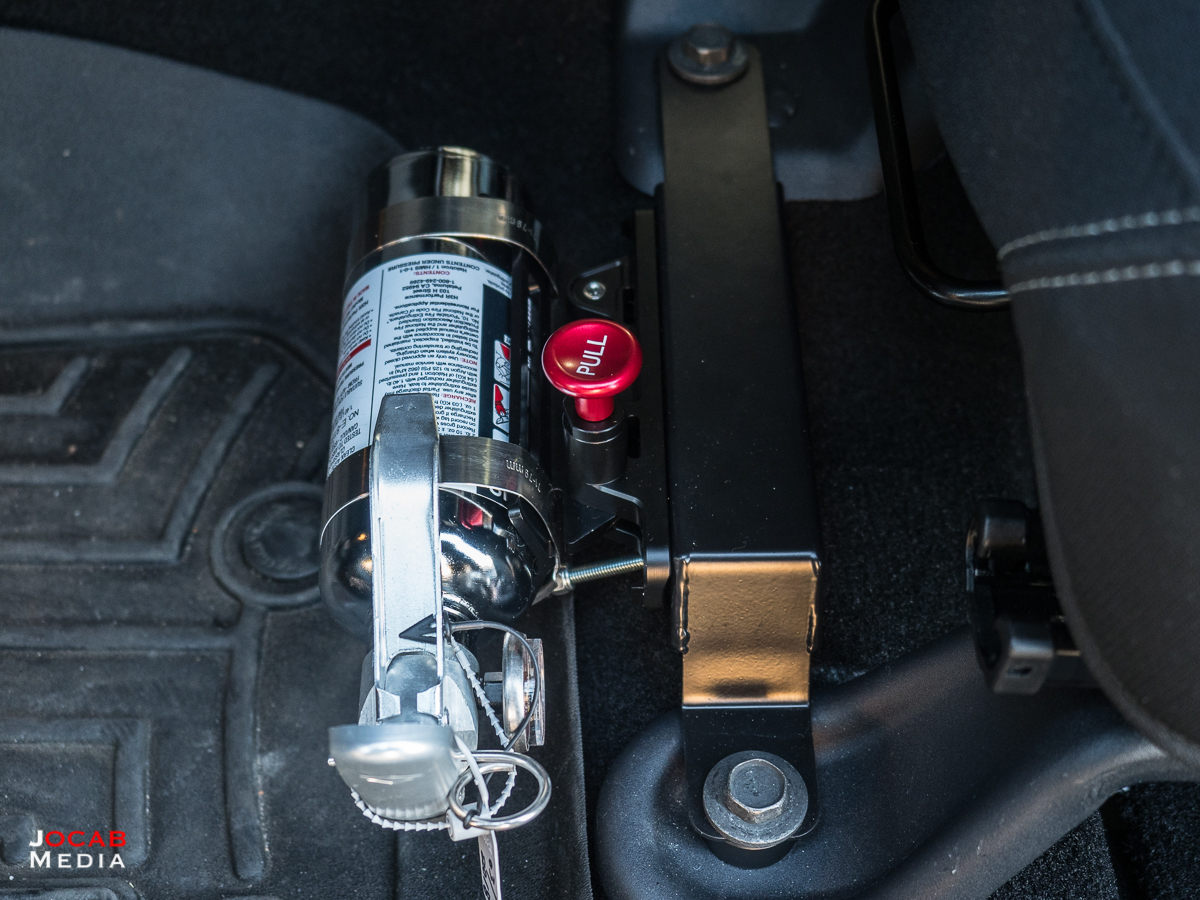 Jeep jk fire shop extinguisher mount