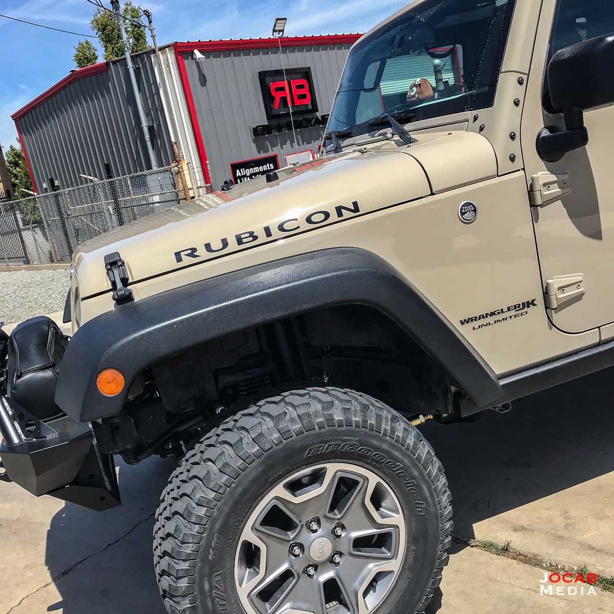 How to Install a Jeep Wrangler JK 2.5-Inch Lift and 35-Inch Tires